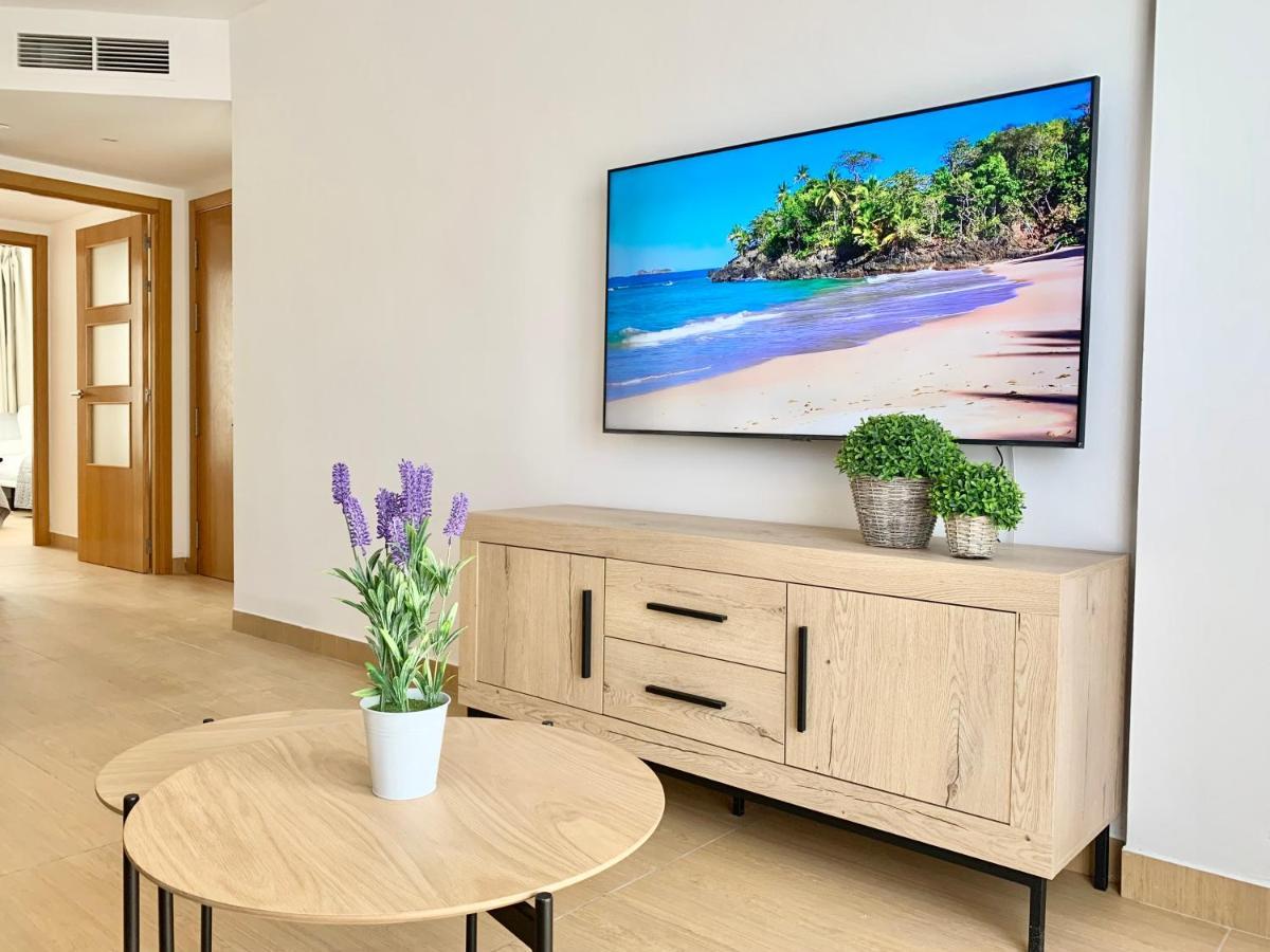 Sofia Suites Cambrils Bagian luar foto