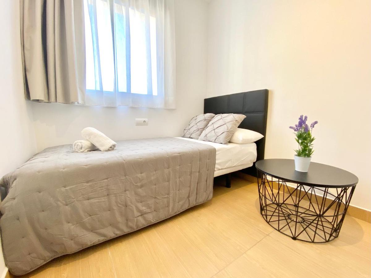 Sofia Suites Cambrils Bagian luar foto